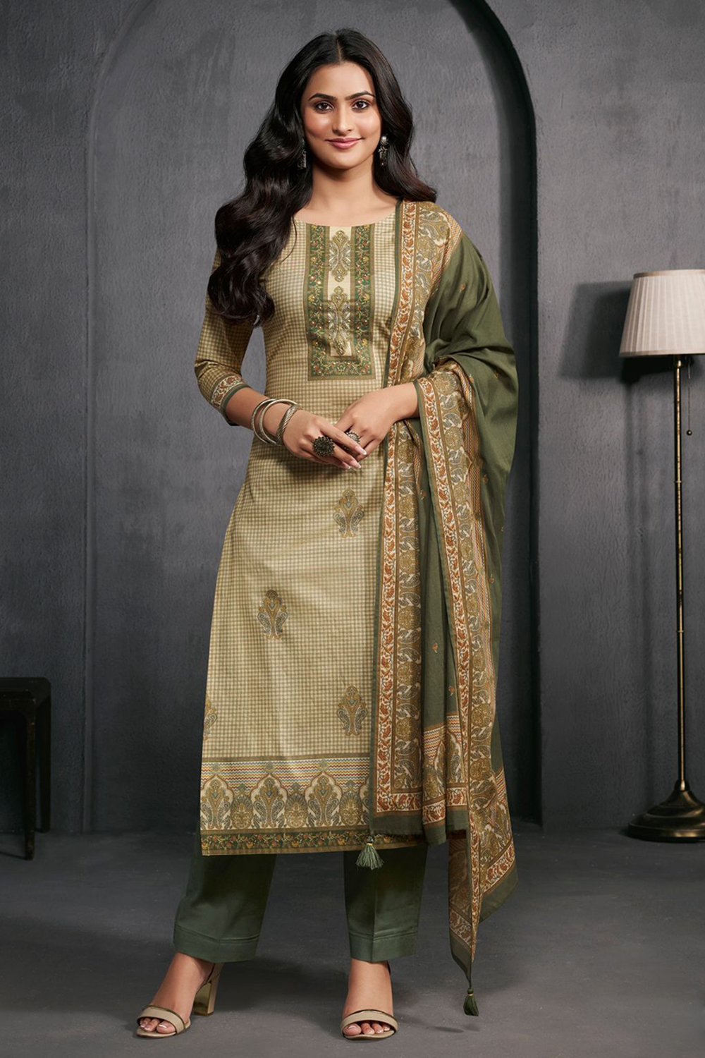 sea-green-floral-embroidered-kurta-set-with-dupatta