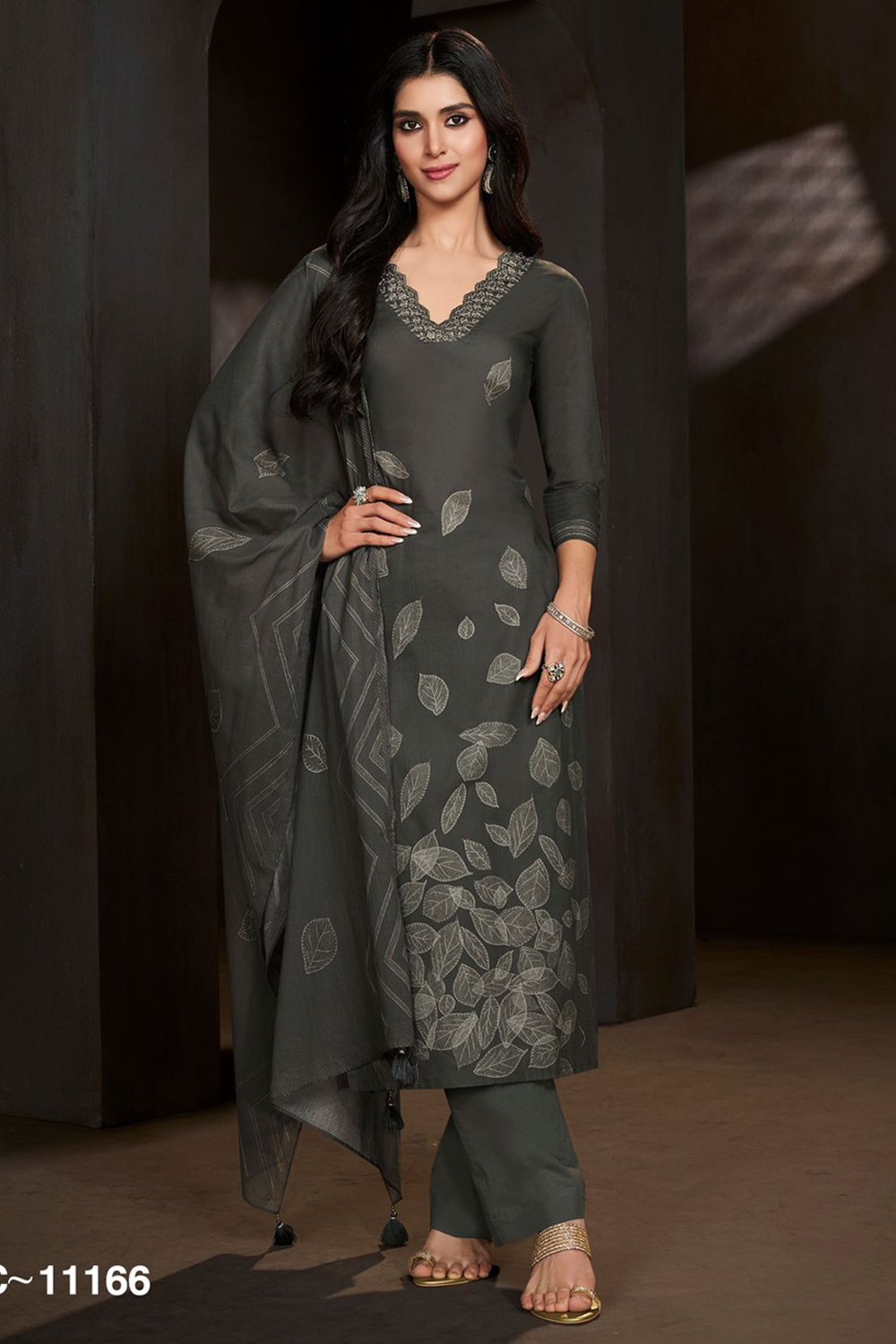 grey-floral-printed-kurta-set-with-dupatta