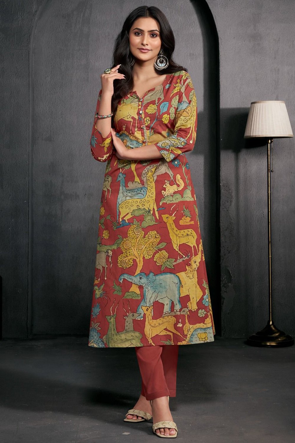 Rust animal print kurta set - Image 2