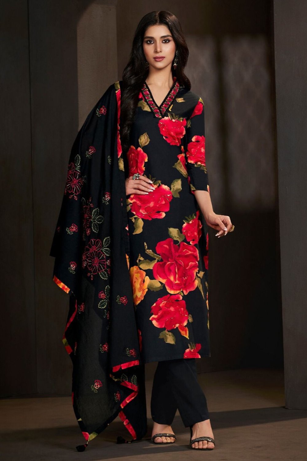 black-red-floral-printed-kurta-set-with-dupatta